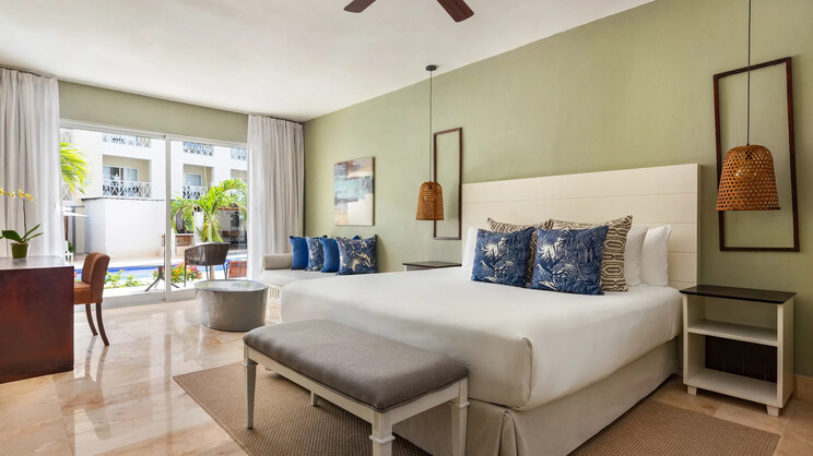 Sun Club Junior Suite Swim Out